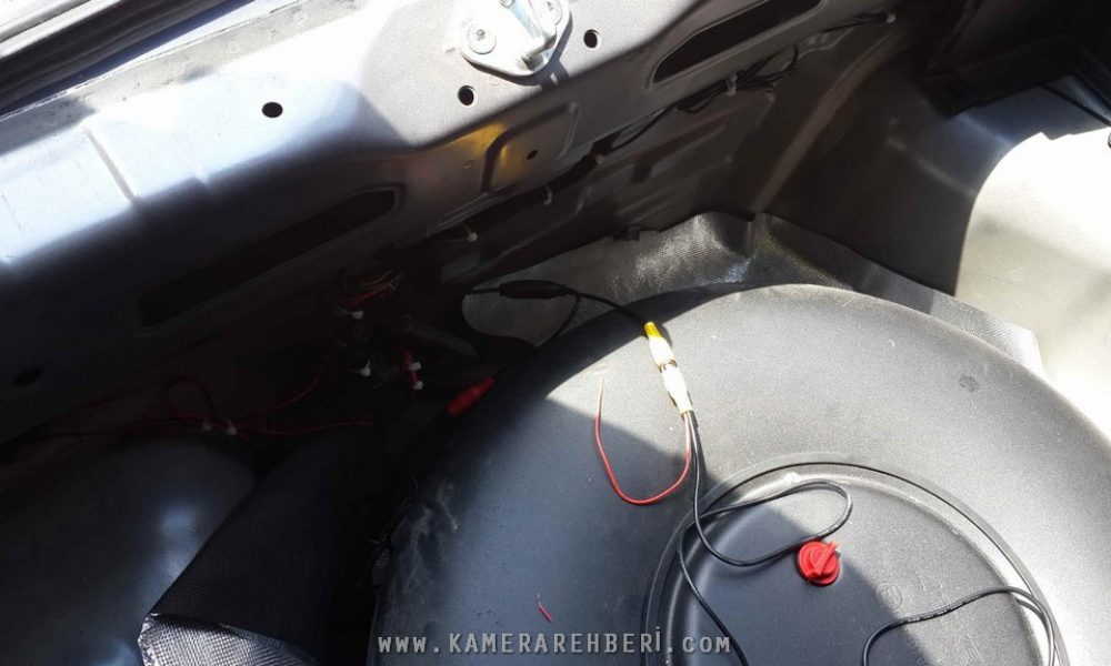 ekranli-geri-gorus-kamerasi0009