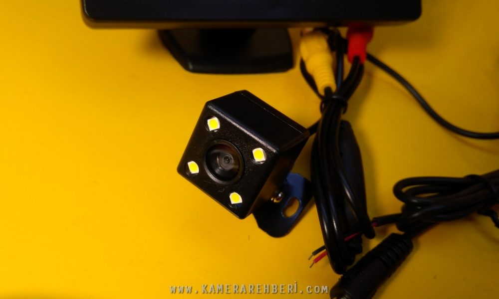 ekranli-geri-gorus-kamerasi006